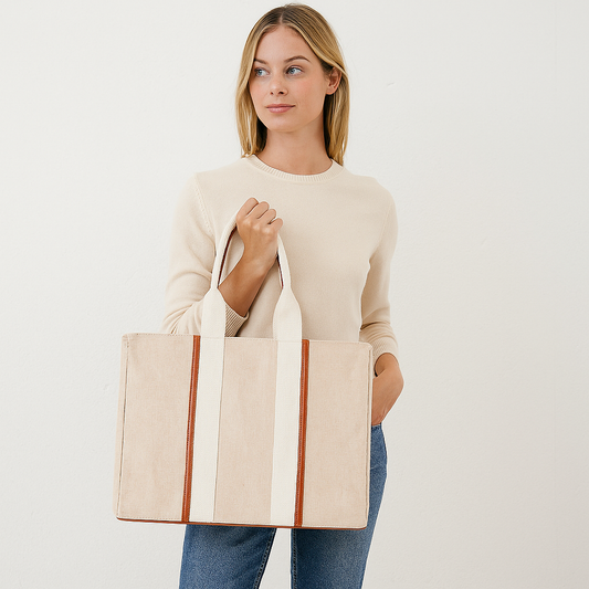Wholesale Beige Canvas Tote Handbag with Zipper in Travel